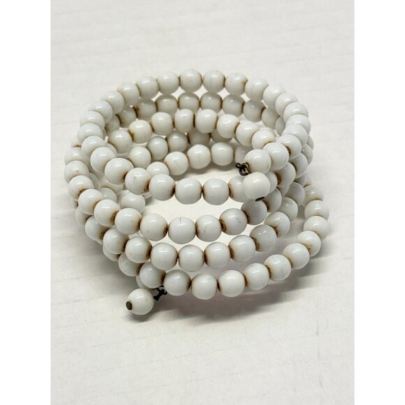 White Milk Glass Vintage Wrap Cuff Bracelet - Etsy White milk glass vintage wrap cuff bracelet